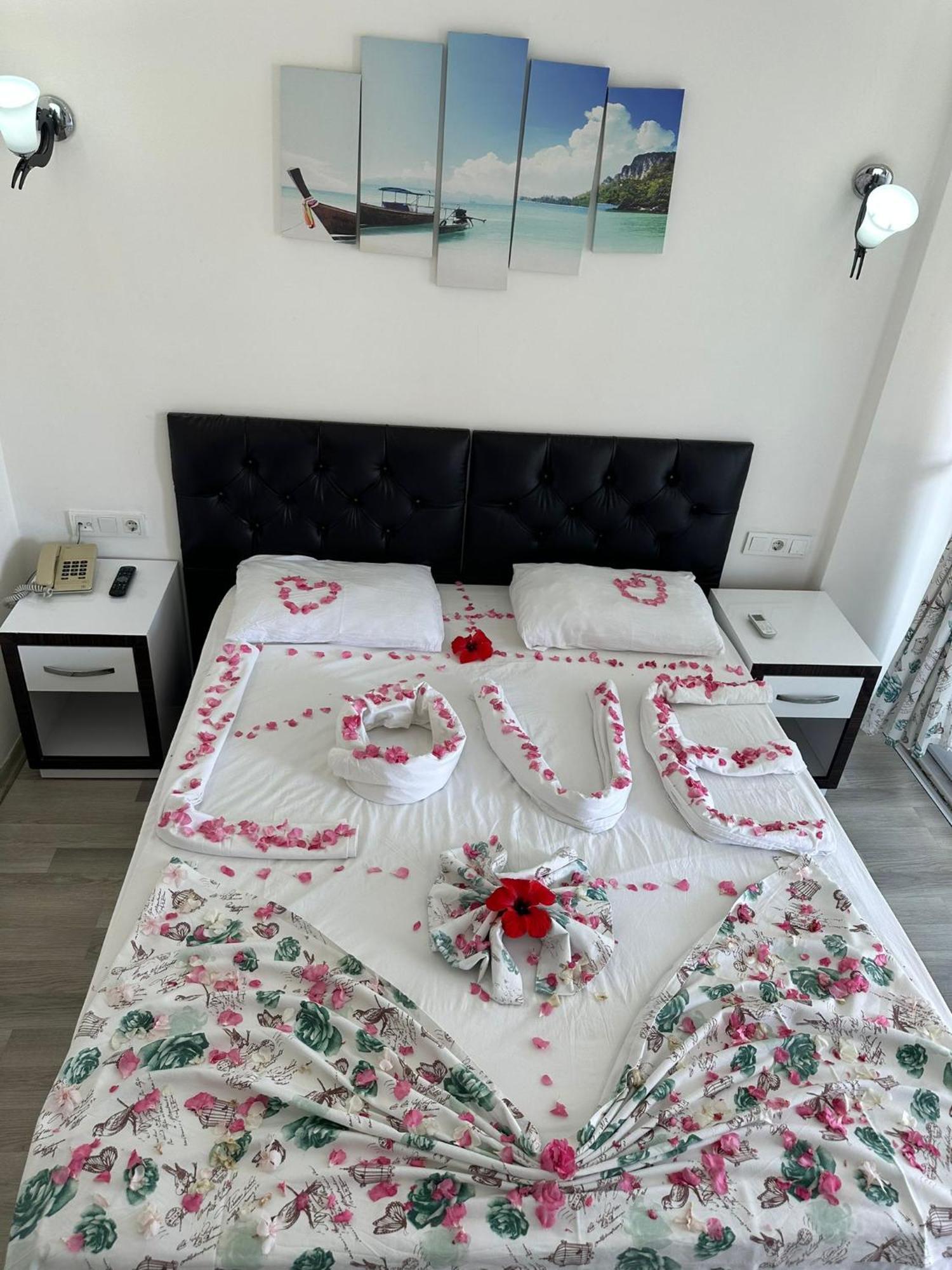 فينيقيه Deniz Hotel المظهر الخارجي الصورة
